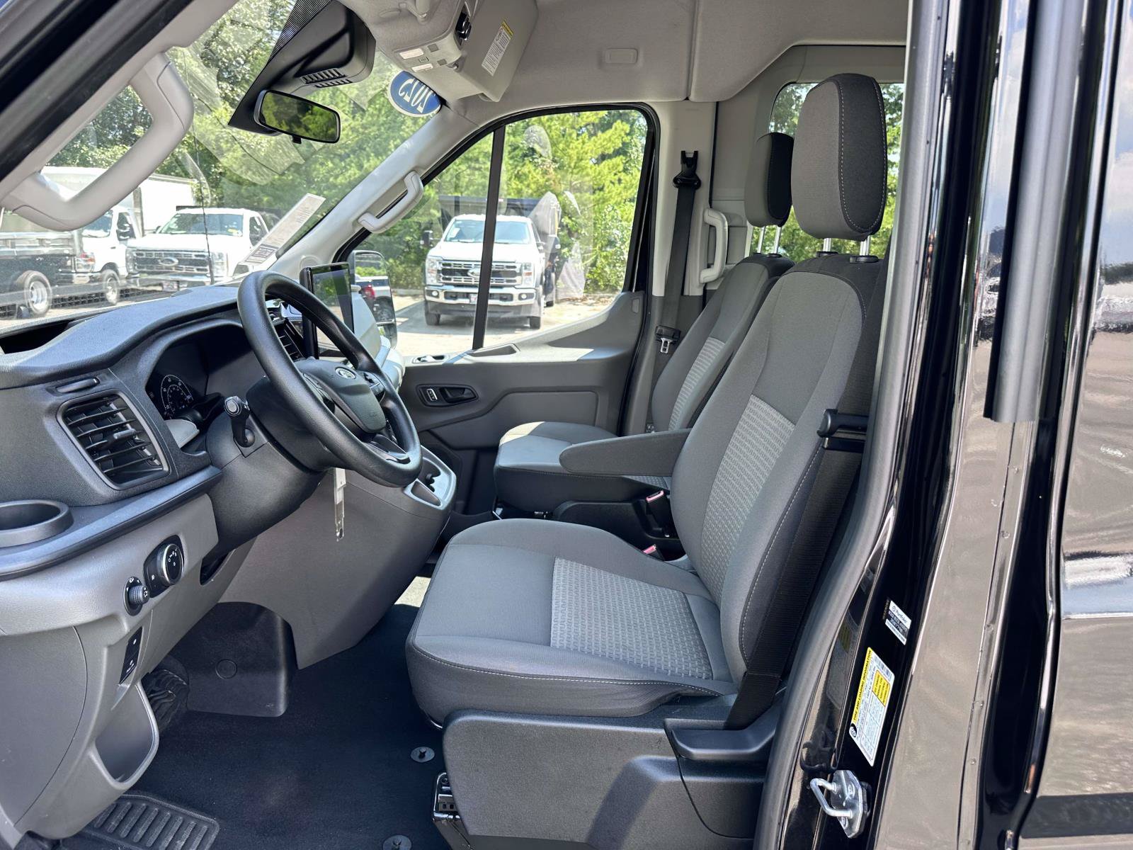 Certified 2025 Ford Transit 350 XLT RWD image 14