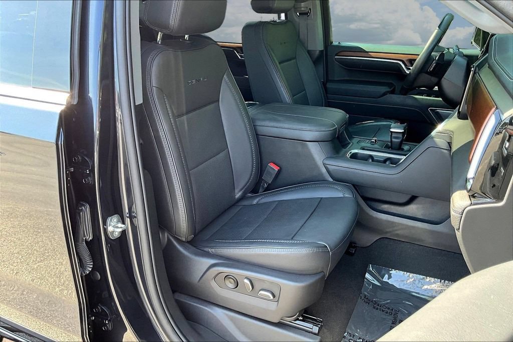 Used 2023 GMC Sierra 1500 Denali AWD/4WD image 32