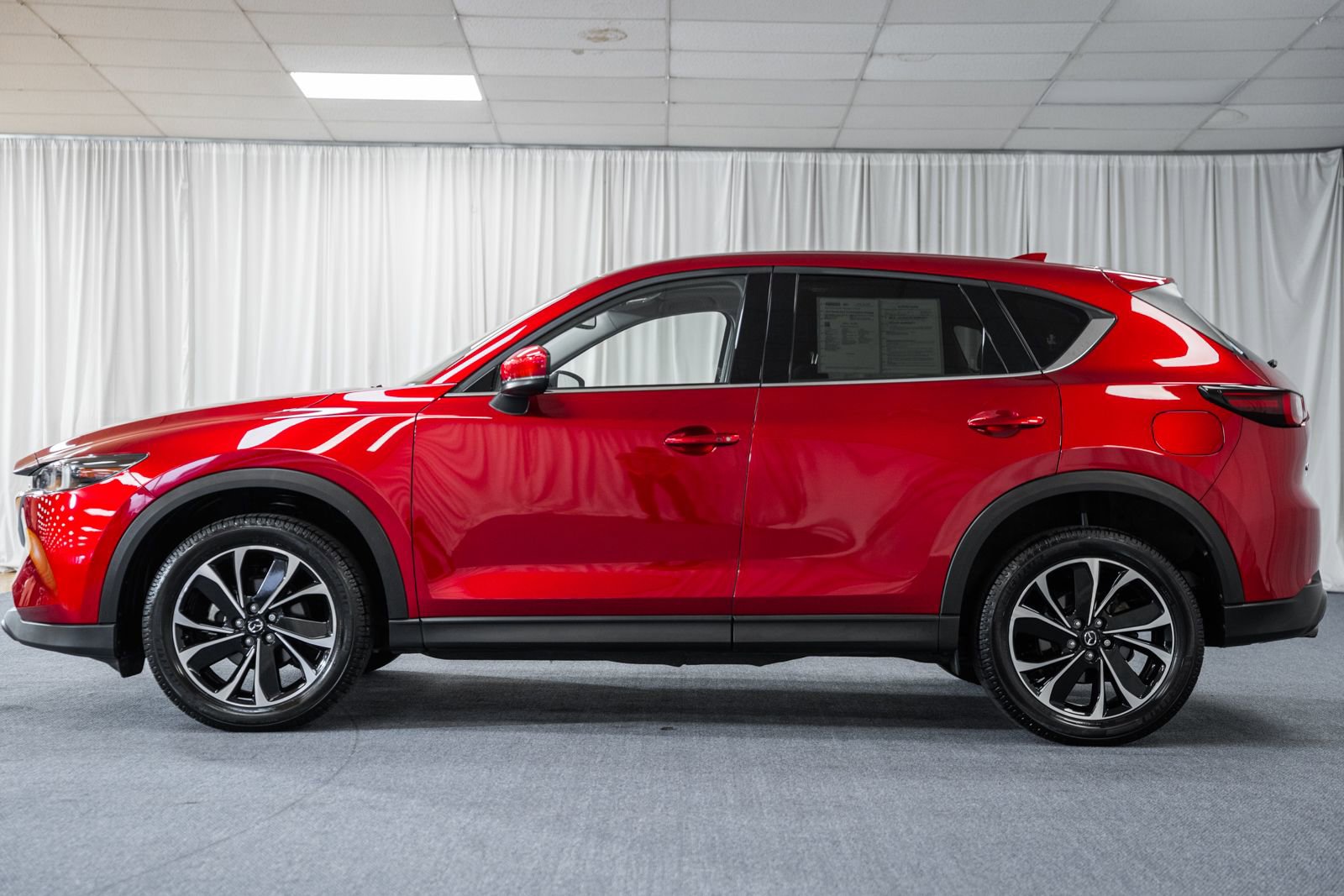 Used 2022 MAZDA CX-5 AWD 2.5 S w/ Premium Package image 5