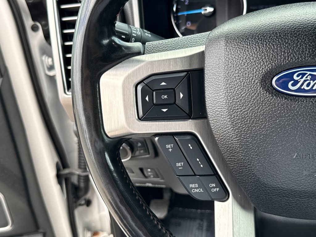 Certified 2019 Ford F250 Platinum w/ Platinum Ultimate Package image 16