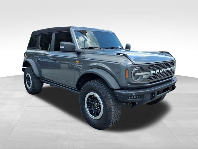 Certified 2022 Ford Bronco Badlands AWD/4WD image 15