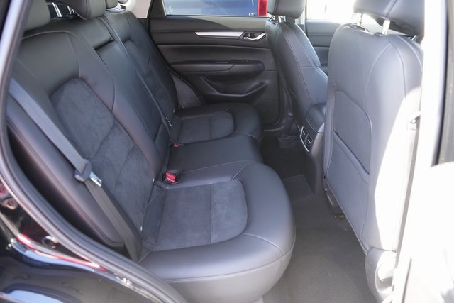 Used 2018 MAZDA CX-5 Touring w/ Preferred Equipment Package image 16