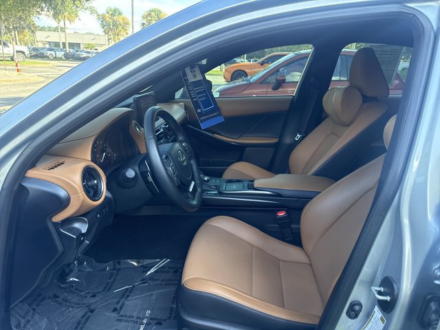 Used 2025 Lexus IS 350 F Sport w/ Accessory Package RWD image 14