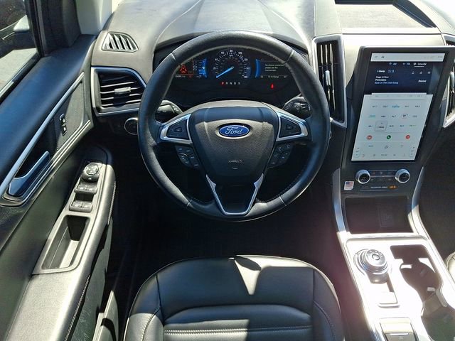 Certified 2022 Ford Edge SEL w/ Convenience Package AWD/4WD image 12