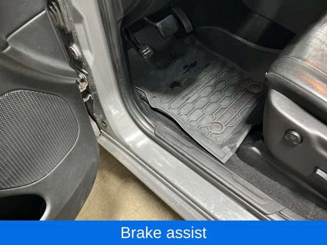 Used 2019 Dodge Durango GT w/ Blacktop Package AWD/4WD image 27