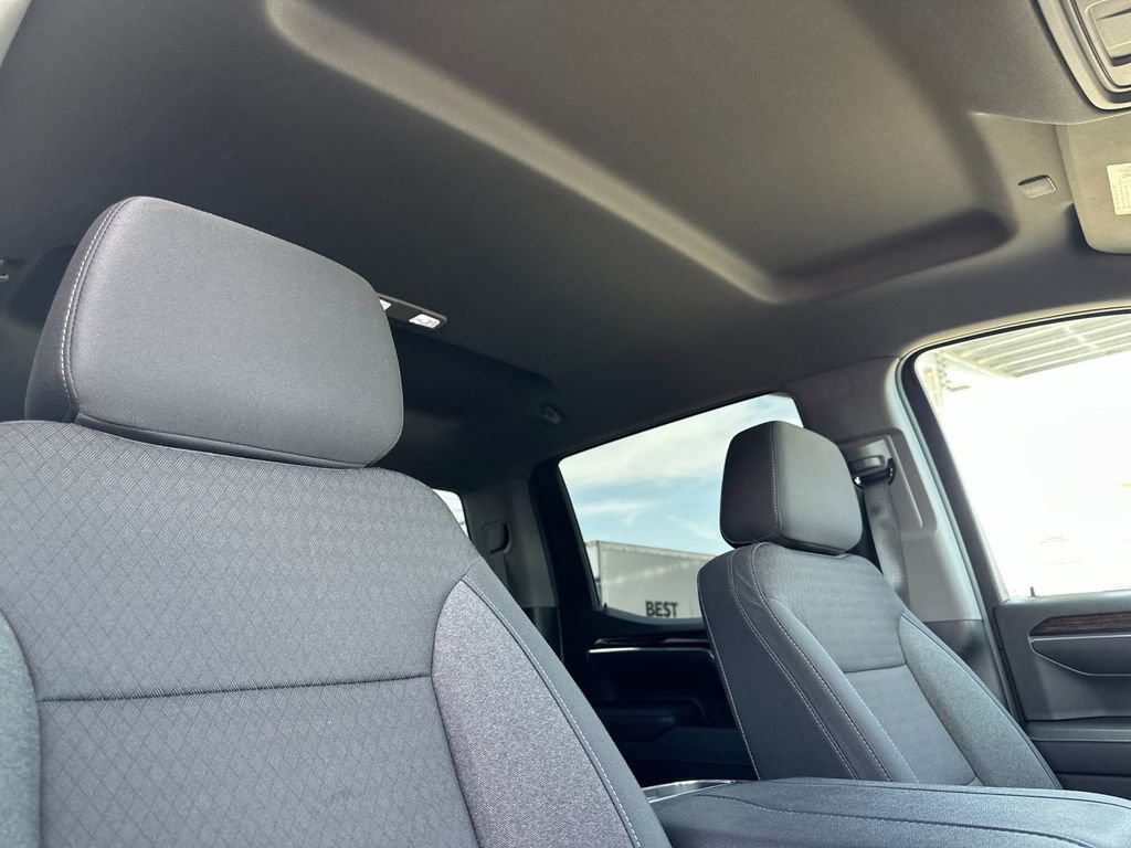 Used 2023 GMC Sierra 1500 Elevation w/ X31 Off-Road Package AWD/4WD image 15