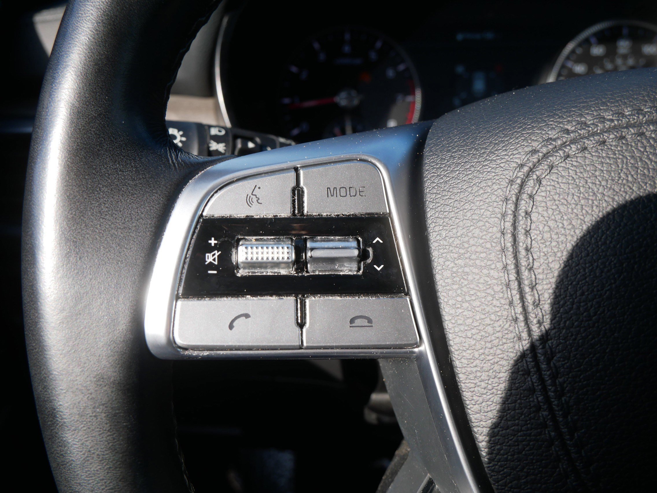 Used 2022 Kia Telluride SX w/ SX Prestige Package image 27