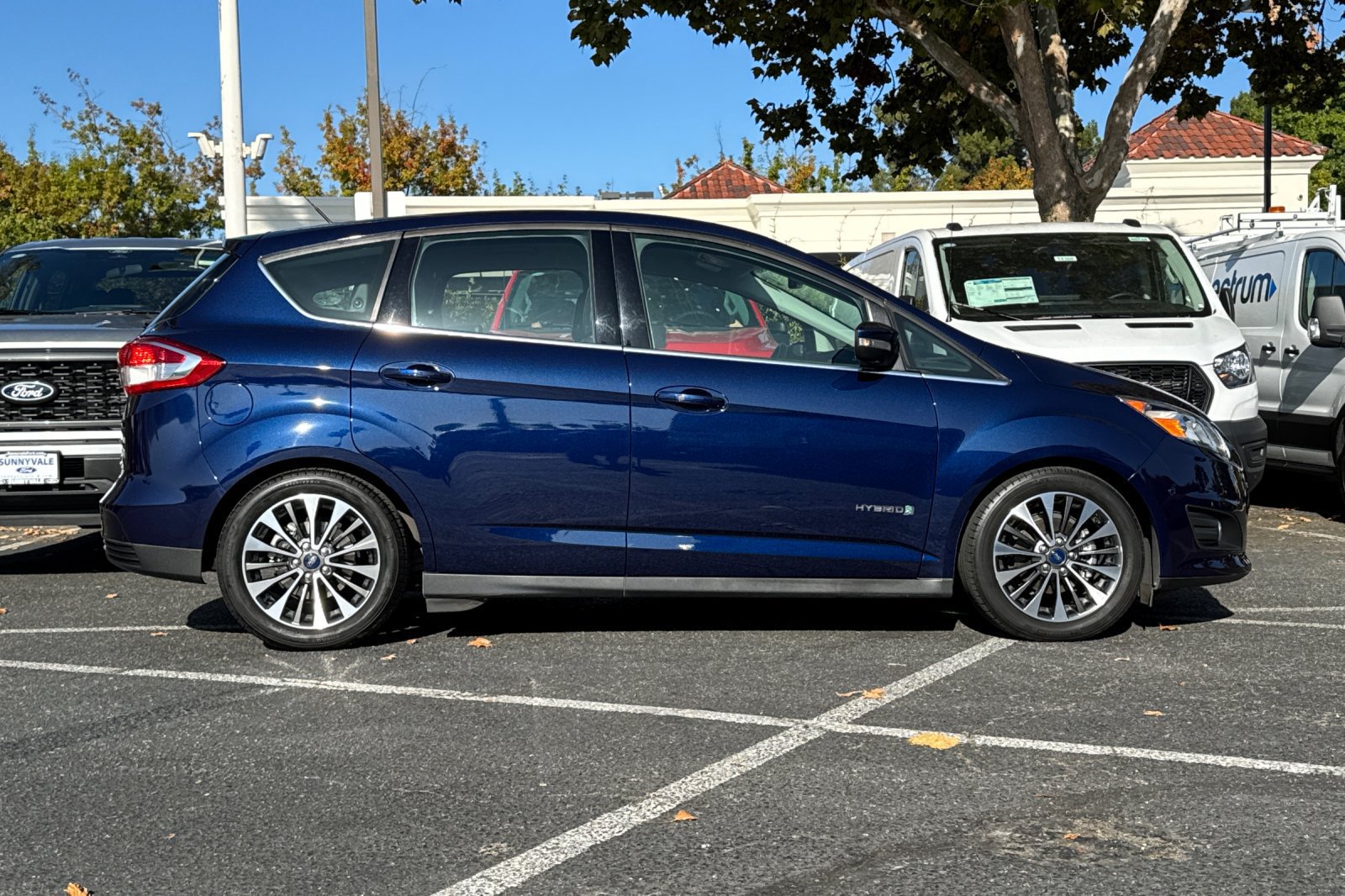 Certified 2017 Ford C-MAX Titanium w/ Equipment Group 301A FWD image 3