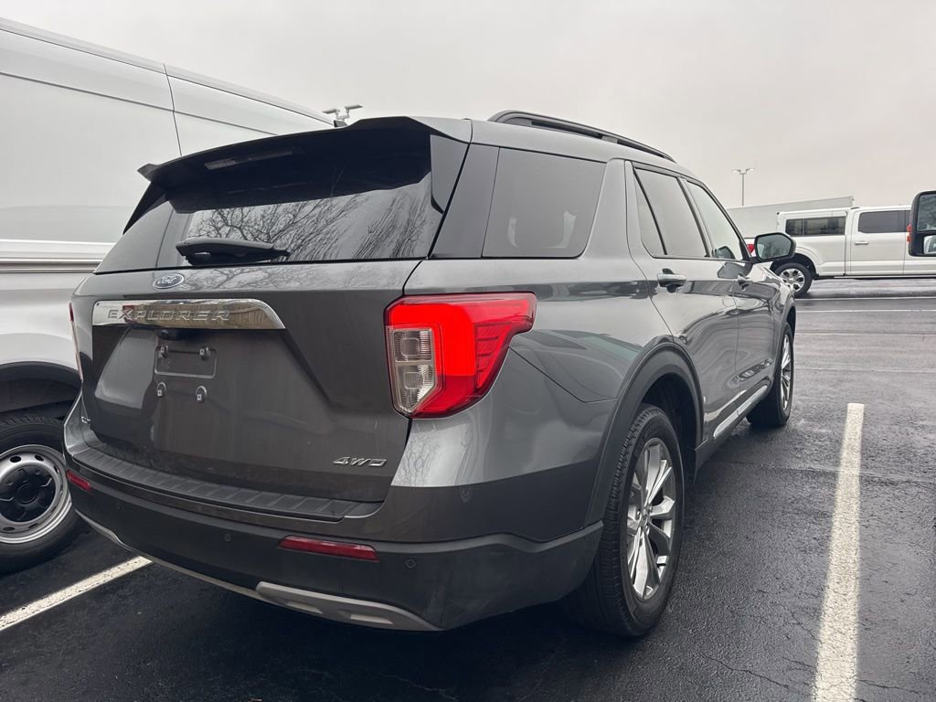 Certified 2023 Ford Explorer XLT w/ Equipment Group 202A image 2