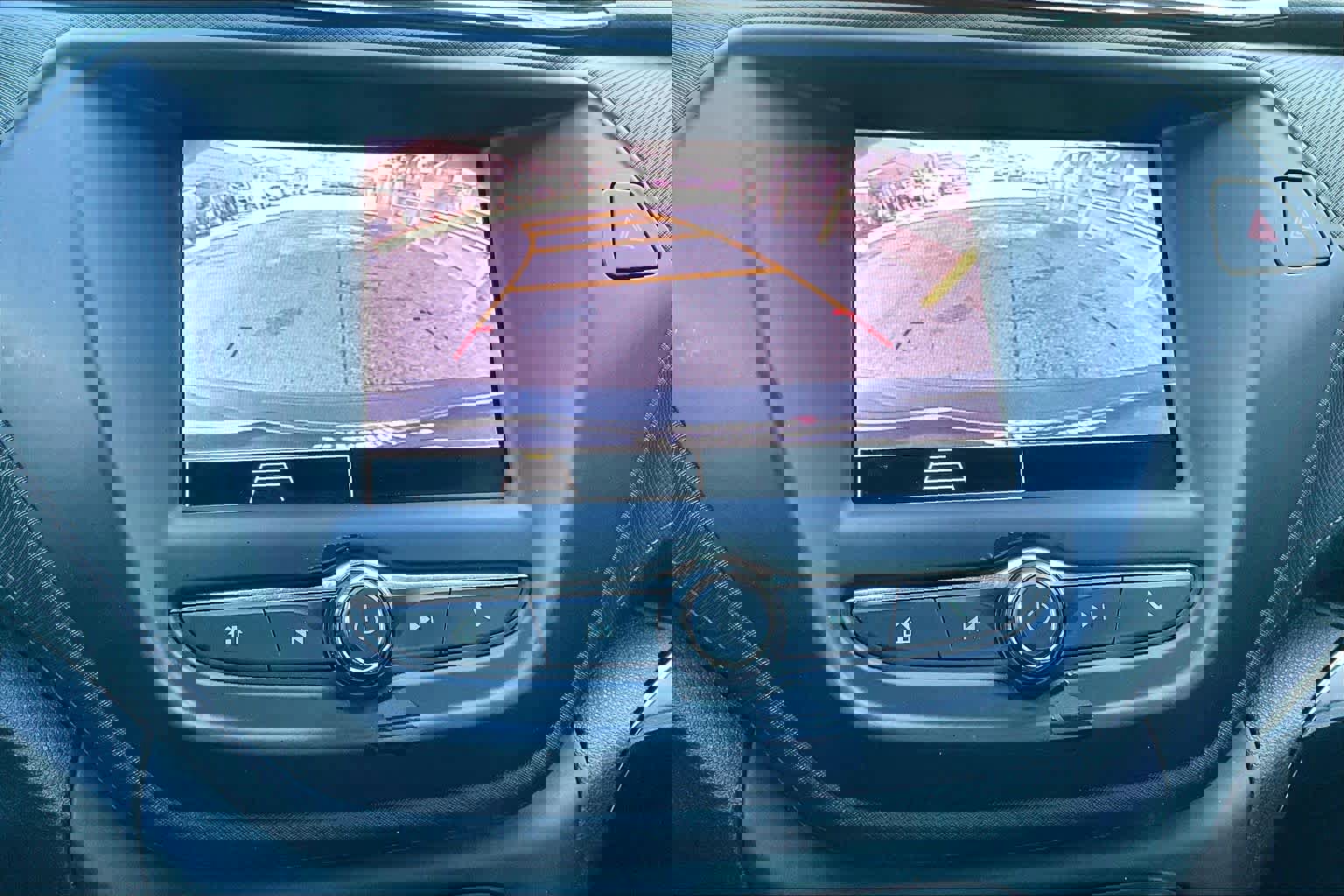 Used 2021 Chevrolet TrailBlazer LS image 31