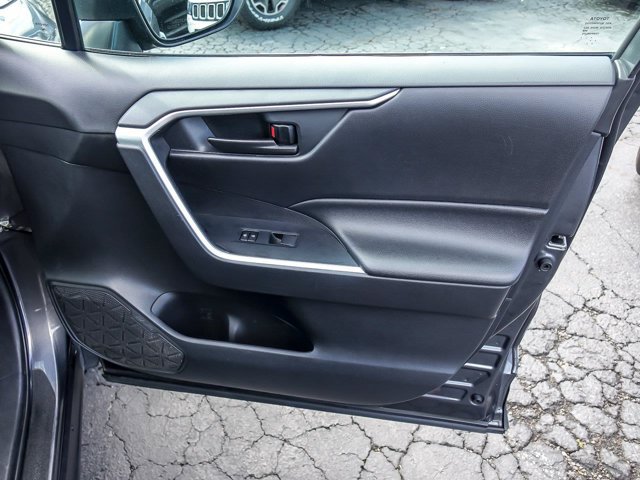 Used 2020 Toyota RAV4 LE w/ All Weather Liner Package AWD/4WD image 29