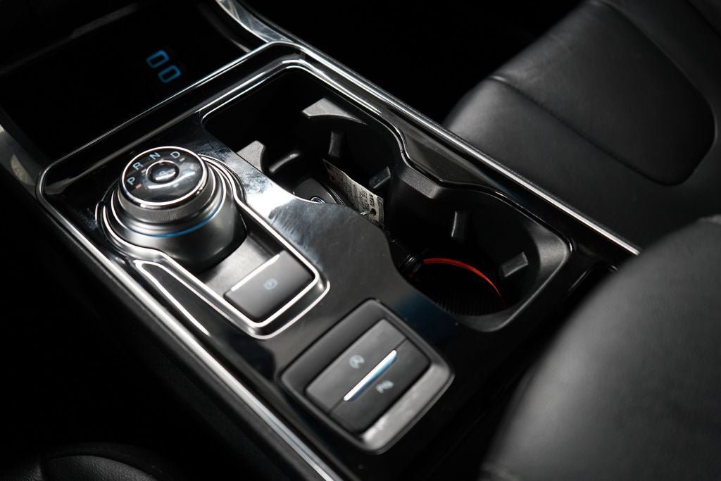Certified 2020 Ford Edge Titanium FWD image 13