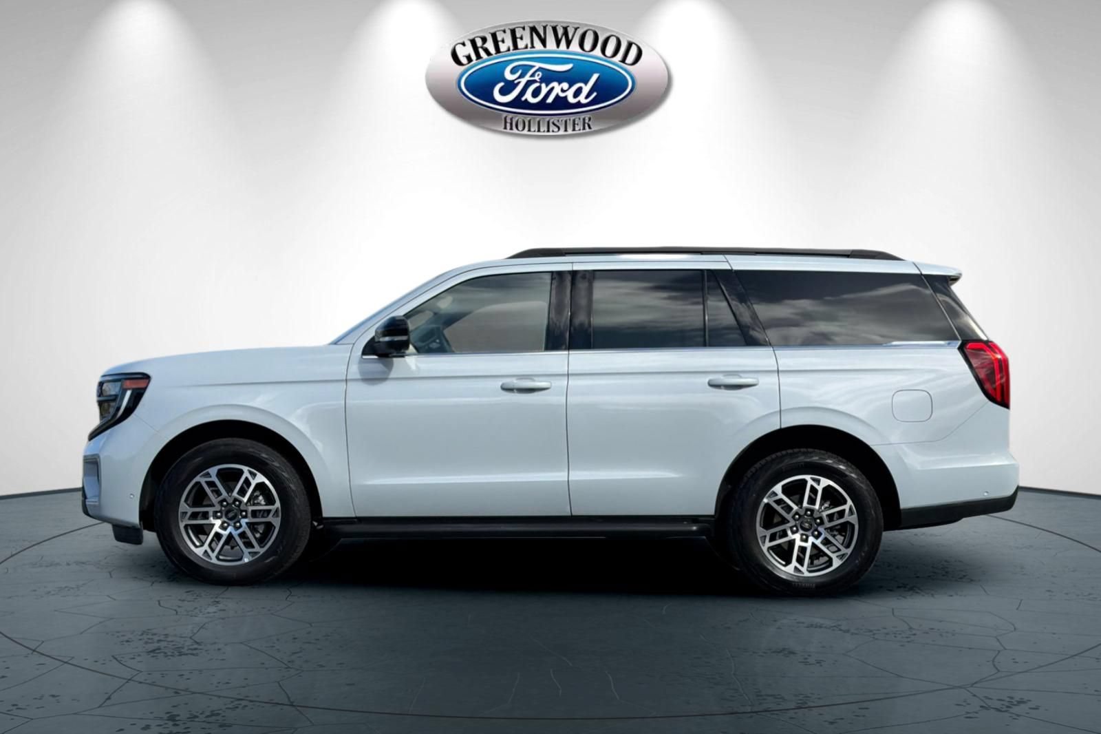 Certified 2025 Ford Expedition Active AWD/4WD image 7