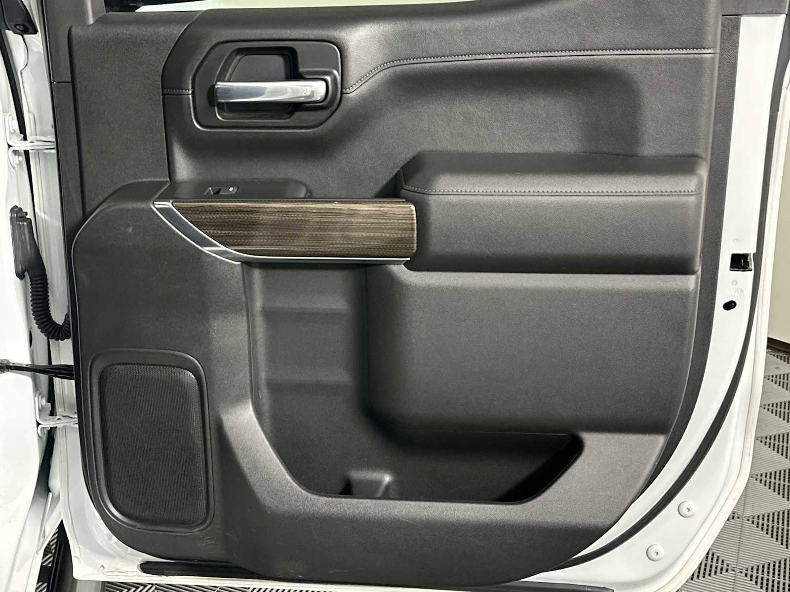 Used 2021 Chevrolet Silverado 1500 RST w/ Z71 Off-Road Package image 20