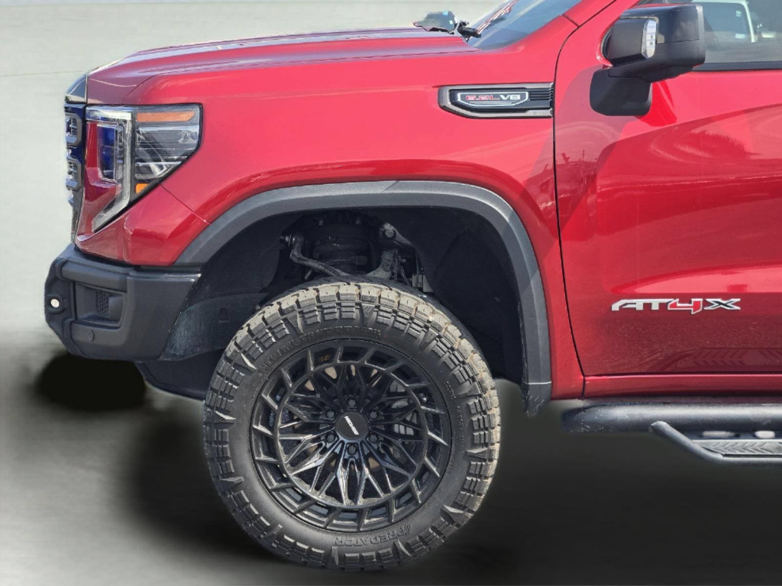 Used 2024 GMC Sierra 1500 AT4X AWD/4WD image 9