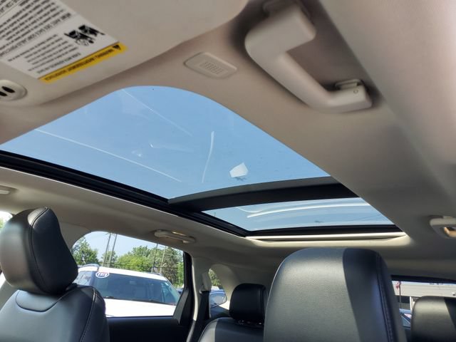 Certified 2020 Ford Edge SEL w/ Convenience Package AWD/4WD image 12