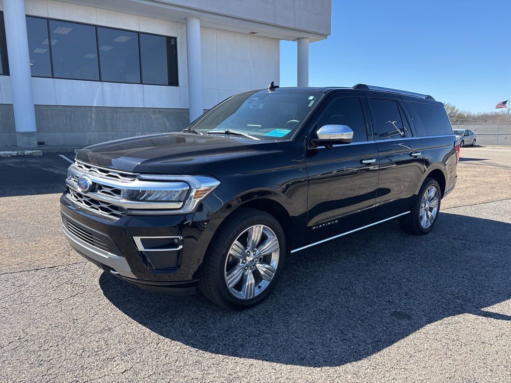Certified 2024 Ford Expedition Max Platinum image 3