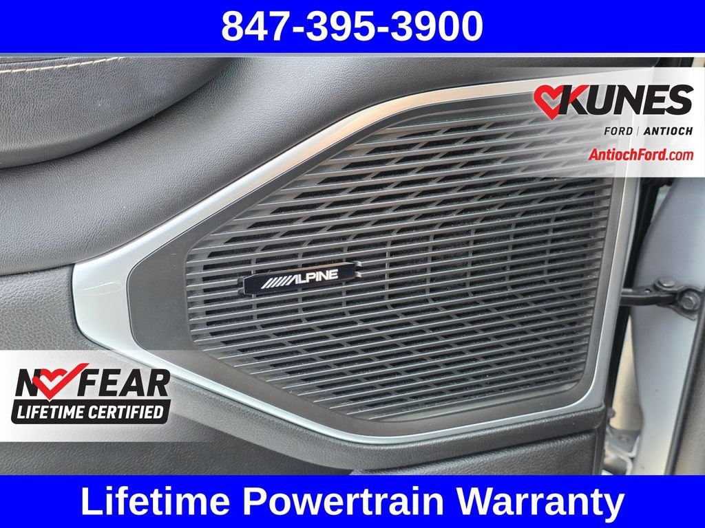 Used 2024 Jeep Wagoneer Series II w/ Flexible Seating Group AWD/4WD image 42
