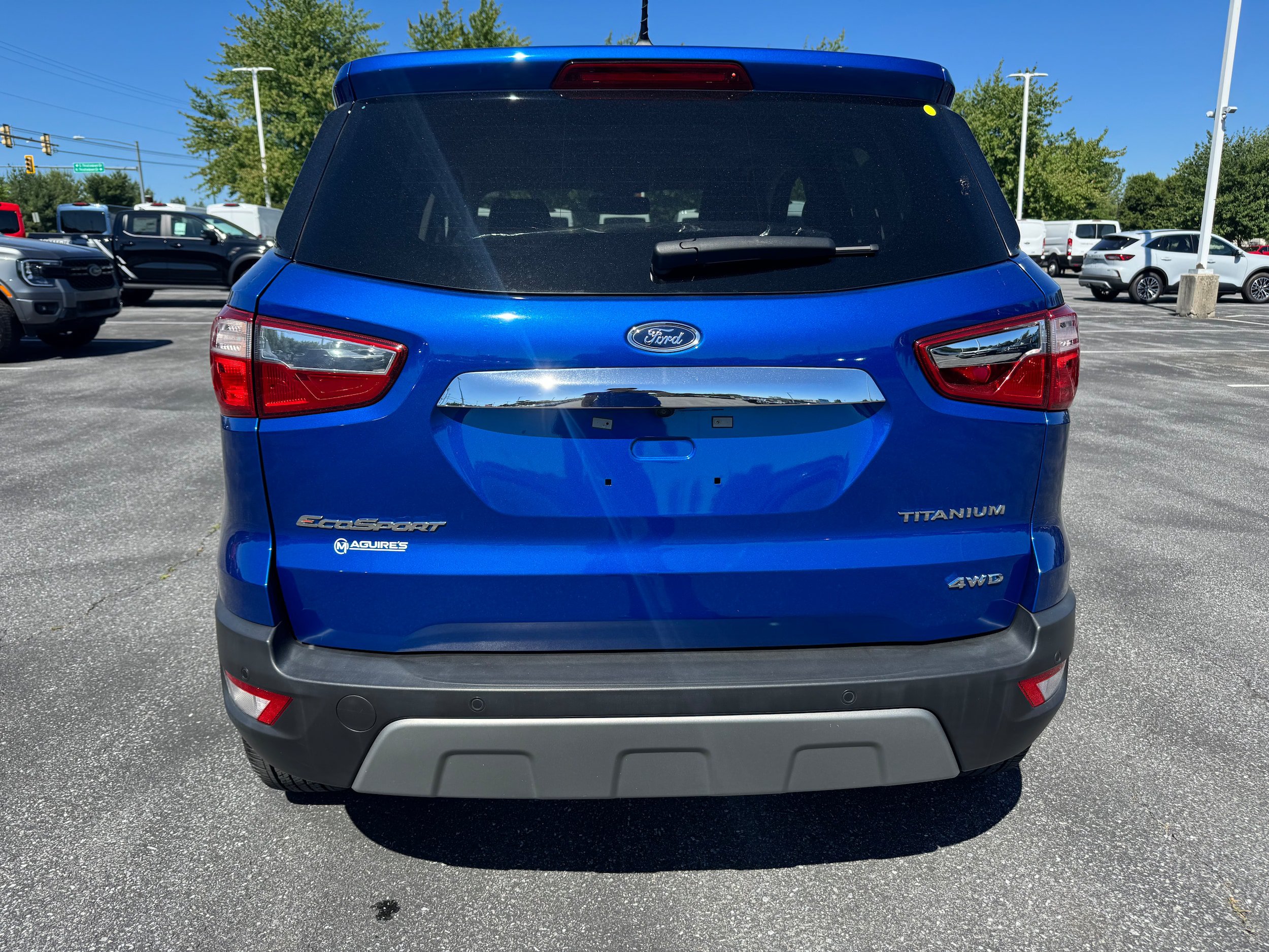 Certified 2022 Ford EcoSport Titanium AWD/4WD image 4