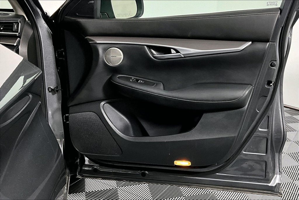Used 2023 INFINITI QX50 Luxe w/ Cargo Package FWD image 24