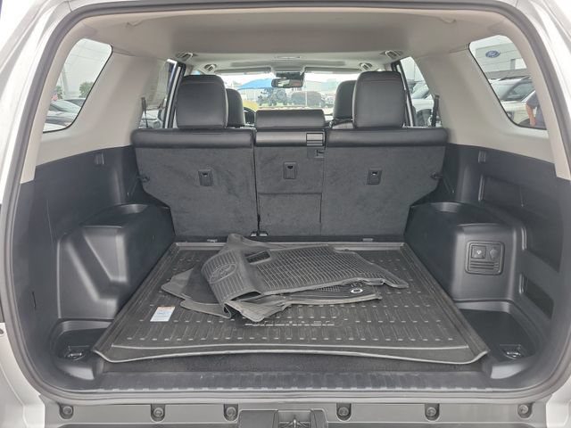 Used 2024 Toyota 4Runner TRD Off-Road Premium w/ Moonroof Package AWD/4WD image 25