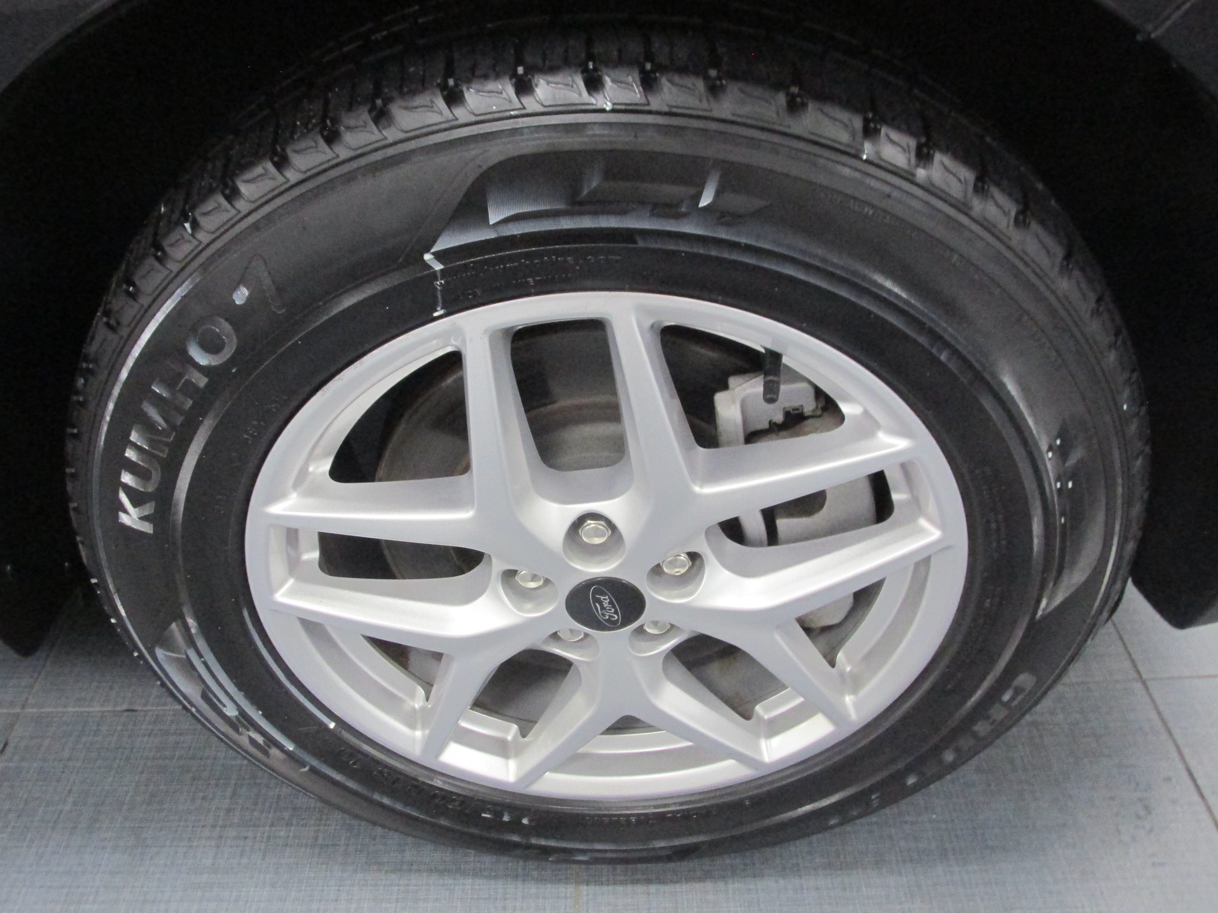 Certified 2024 Ford Edge SEL AWD/4WD image 15