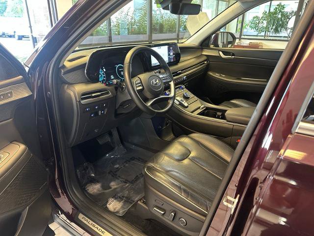Used 2023 Hyundai Palisade Limited AWD/4WD image 9