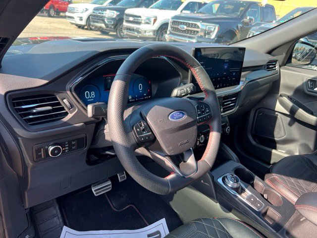 Certified 2023 Ford Escape ST-Line Elite w/ Premium Technology Package AWD/4WD image 7
