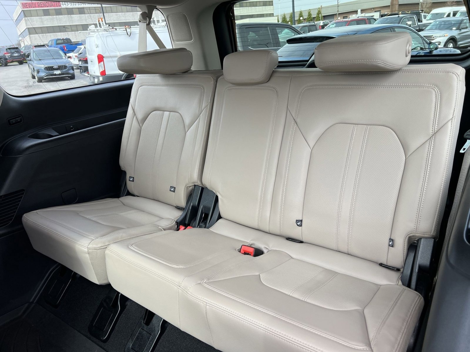 Certified 2024 Ford Expedition Max Limited image 26
