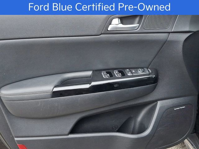 Used 2017 Kia Sportage SX image 11