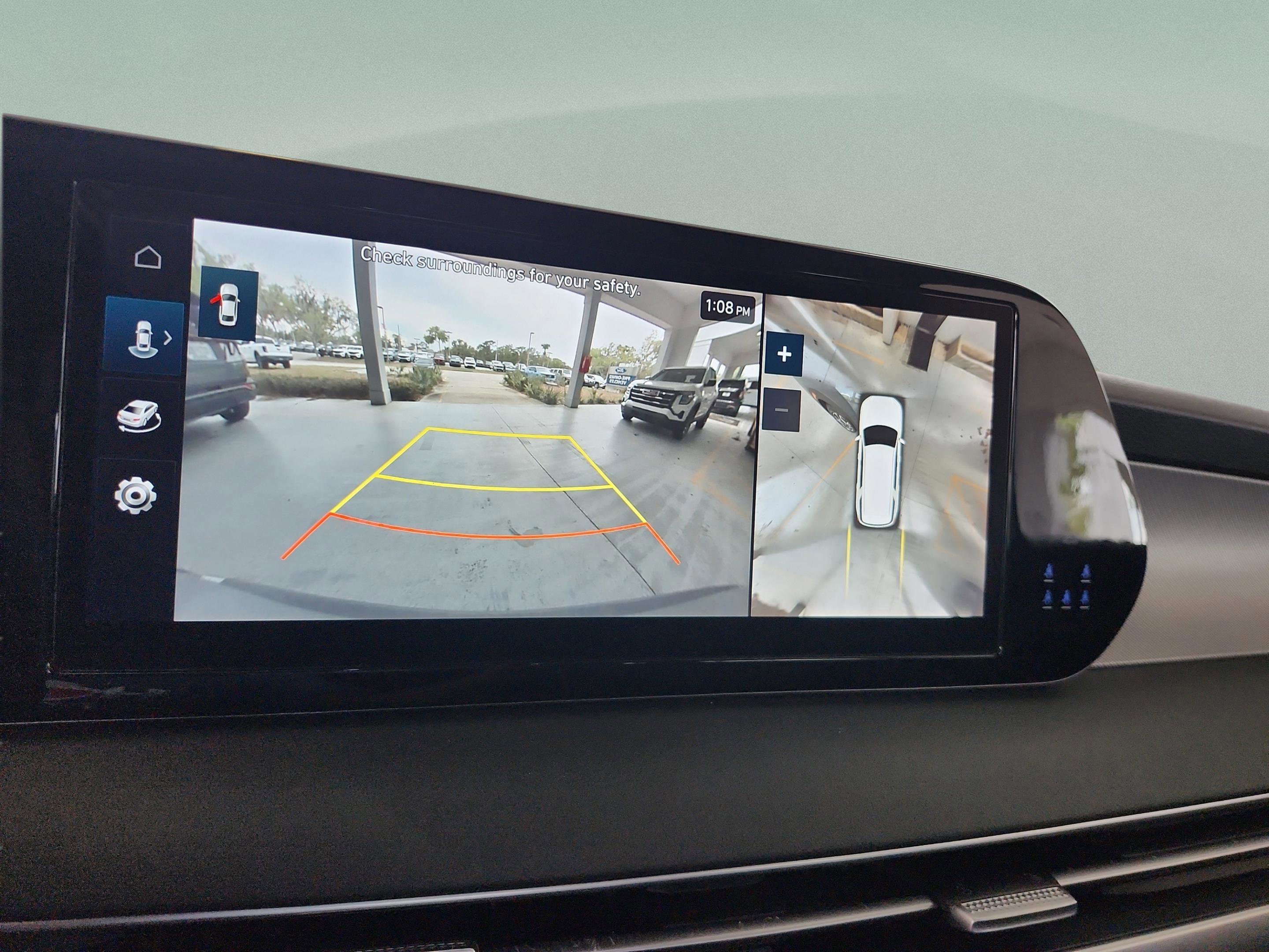 Used 2024 Hyundai Palisade SEL w/ Premium Package image 28