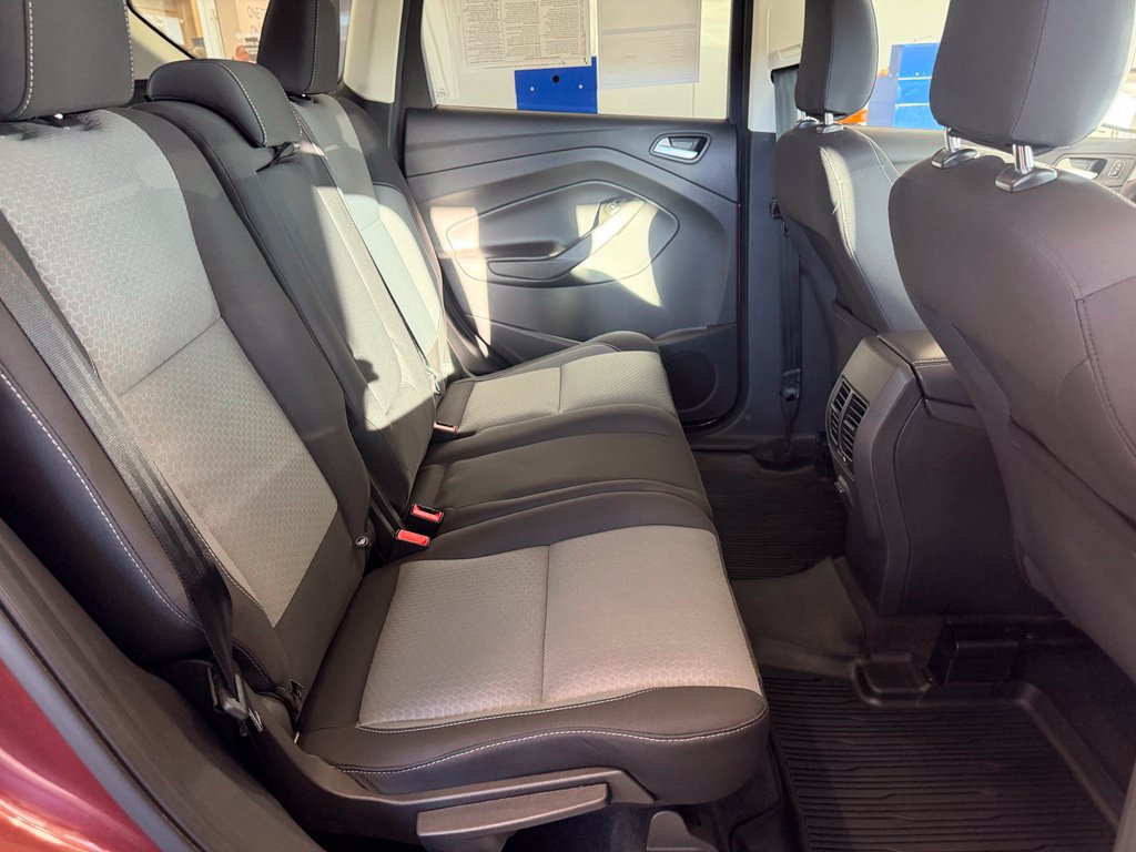 Certified 2018 Ford Escape SE AWD/4WD image 24