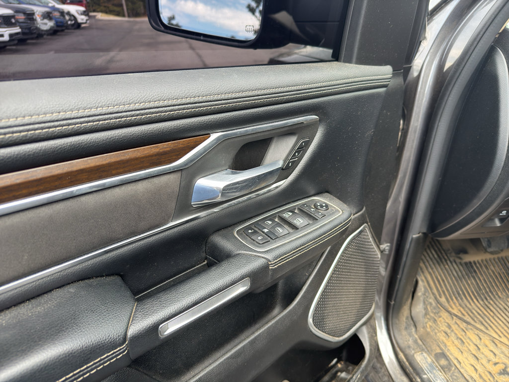 Used 2021 RAM 1500 Laramie w/ Laramie Southwest Edition AWD/4WD image 10