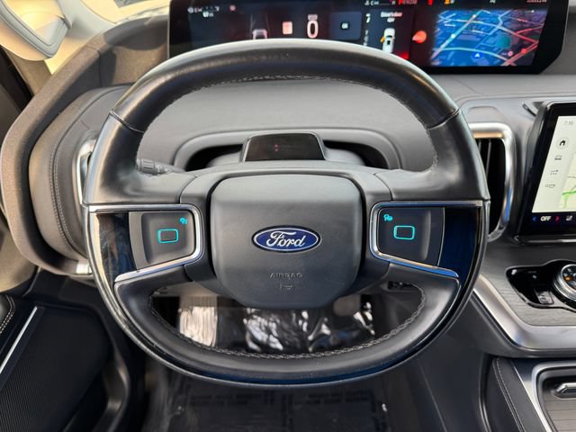 Certified 2025 Ford Expedition Platinum AWD/4WD image 24