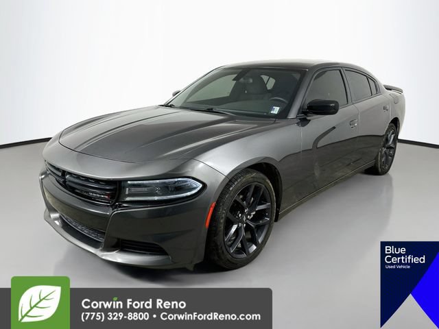 Used 2021 Dodge Charger SXT w/ Blacktop Package RWD image 3