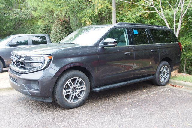 Certified 2025 Ford Expedition Max Active AWD/4WD image 4
