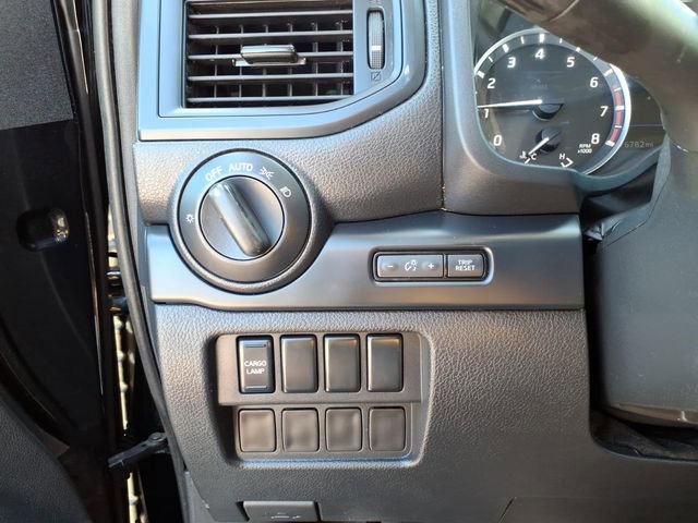 Used 2021 Nissan Titan S w/ S Utility Package image 21