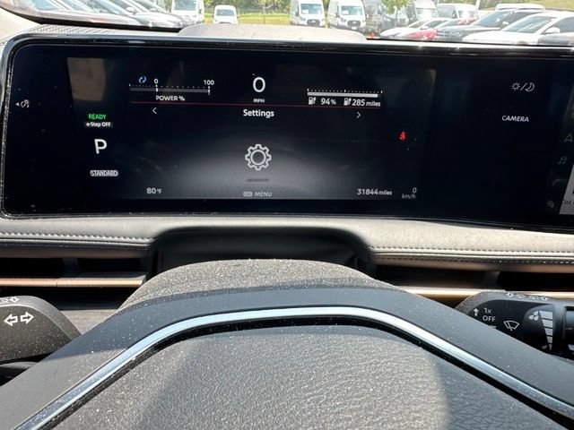 Used 2023 Nissan Ariya AWD image 22