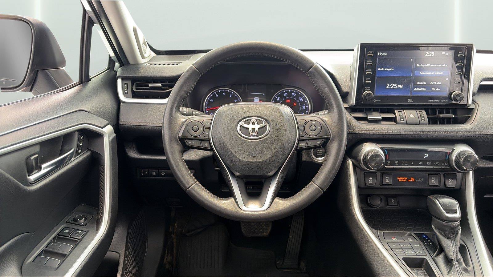 Used 2020 Toyota RAV4 XLE Premium AWD/4WD image 12