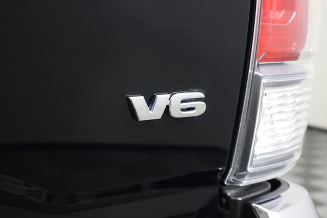 Used 2023 Toyota Tacoma TRD Off-Road AWD/4WD image 29