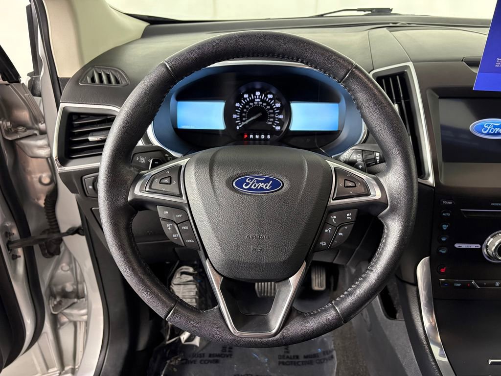 Certified 2019 Ford Edge Titanium image 16
