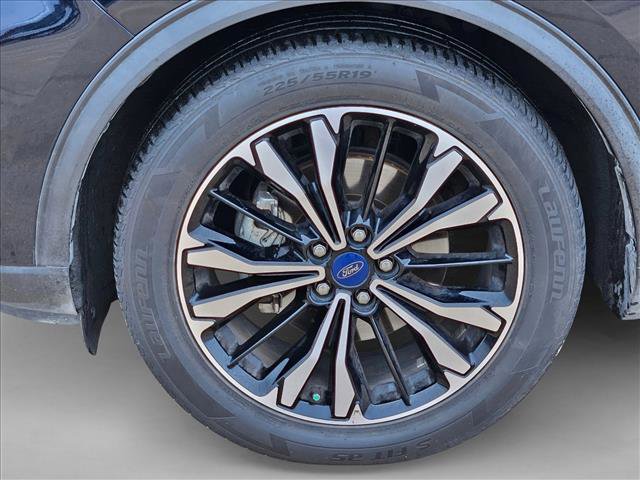 Certified 2021 Ford Escape SE w/ SE Sport Appearance Package FWD image 14