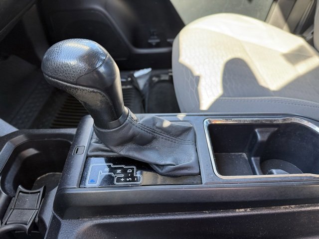 Used 2017 Toyota Tacoma SR image 19