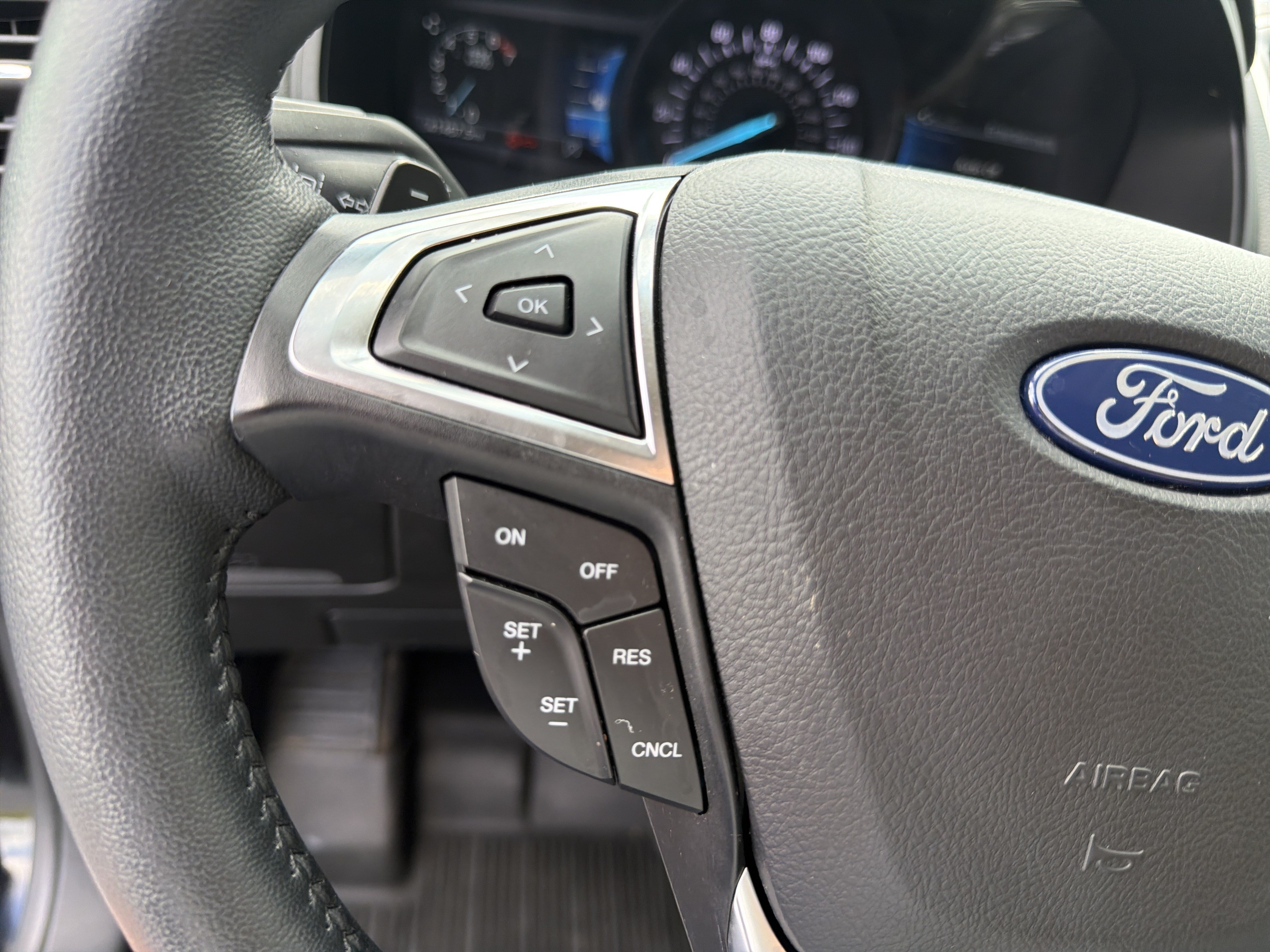 Certified 2024 Ford Edge SEL w/ Convenience Package AWD/4WD image 35