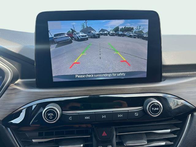 Certified 2020 Ford Escape Titanium AWD/4WD image 24