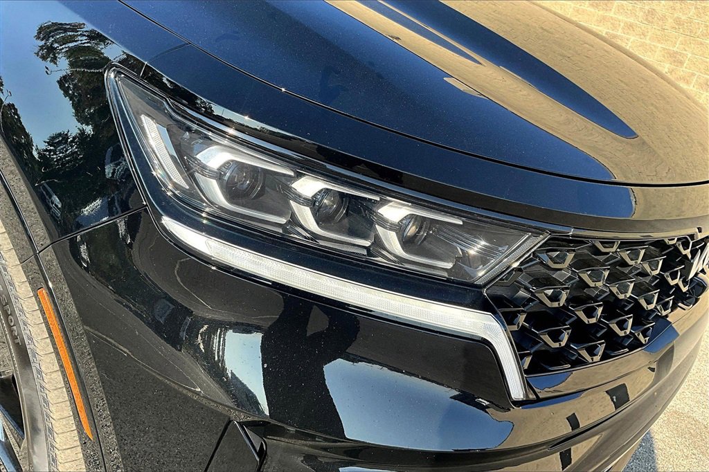 Used 2023 Kia Sorento SX image 29