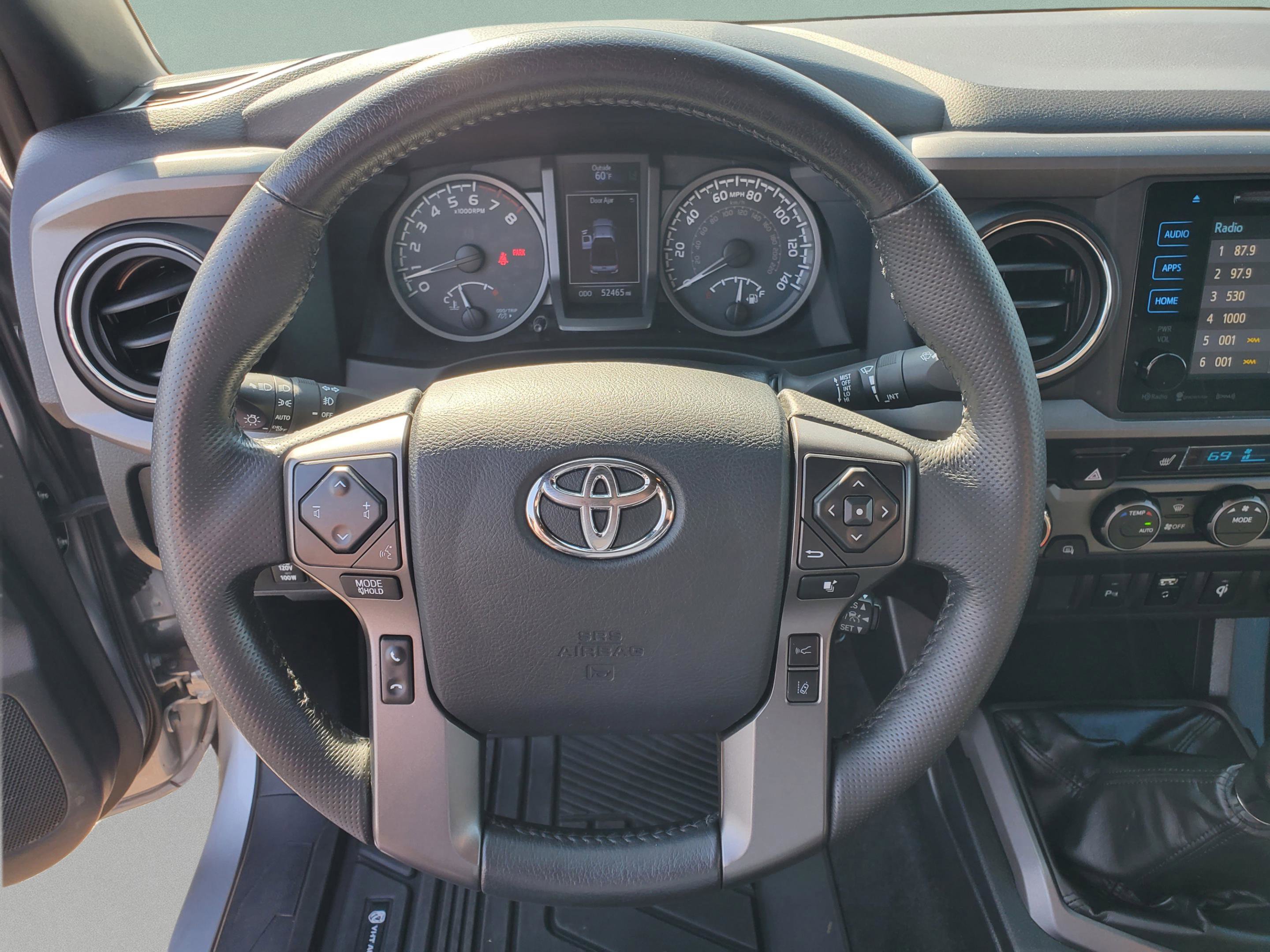 Used 2019 Toyota Tacoma TRD Sport w/ Technology Package AWD/4WD image 18