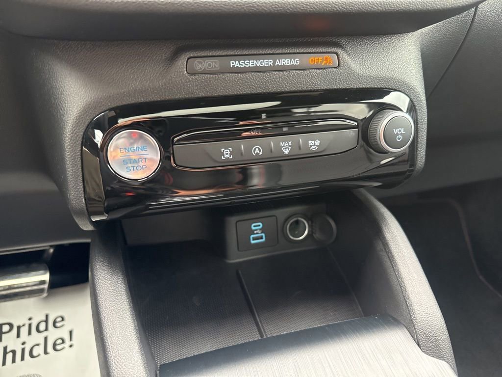 Certified 2023 Ford Escape ST-Line w/ Tech Pack #1 image 19