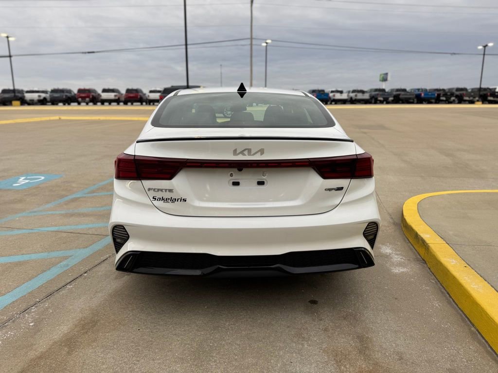 Used 2023 Kia Forte GT-Line w/ GT-Line Premium Package image 4