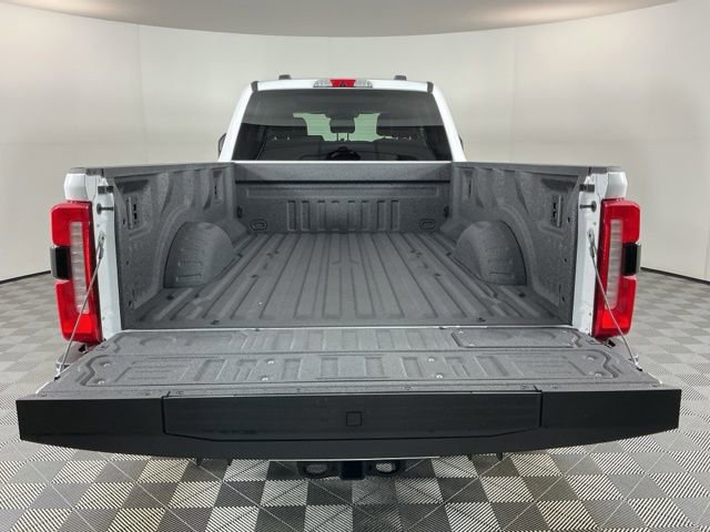 Certified 2025 Ford F350 Lariat w/ FX4 Off-Road Package image 8